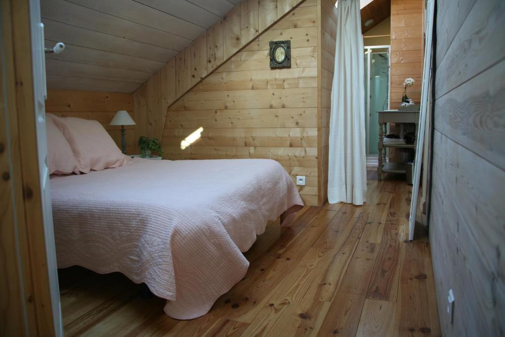 Chambres "Au Jardin" บิสการ์รอส ห้อง รูปภาพ