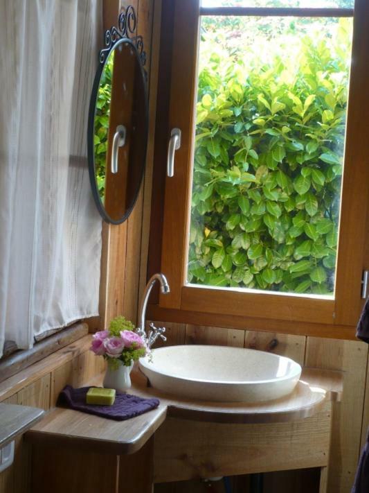 Chambres "Au Jardin" บิสการ์รอส ภายนอก รูปภาพ
